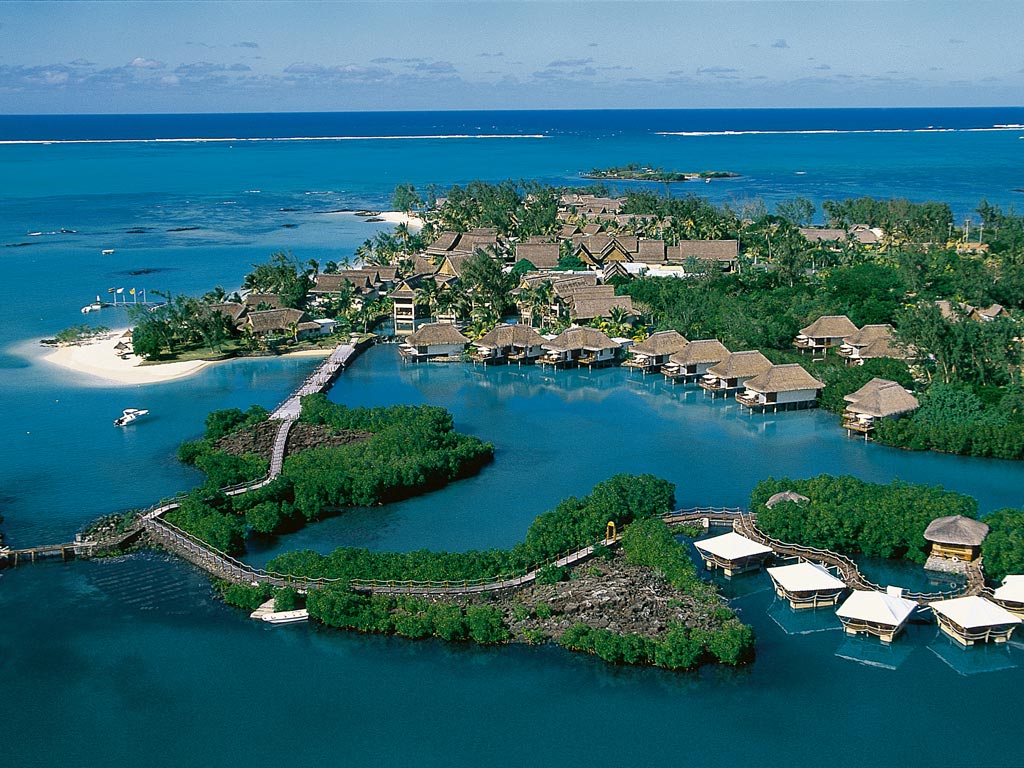 Luxury Hotels Mesmerizing Mauritius